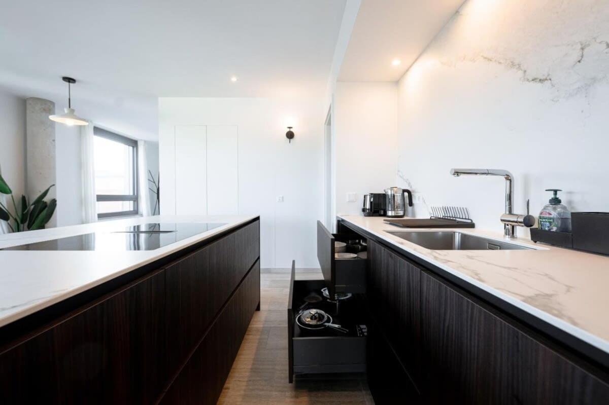 City Luxury With City Views In Ville Haute Luxembourg Bagian luar foto
