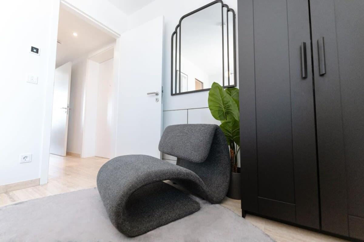 City Luxury With City Views In Ville Haute Luxembourg Bagian luar foto
